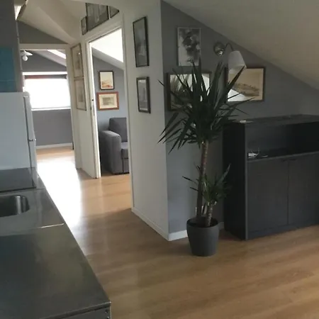 Mansarda Centrale Vista Mare Apartament Triest