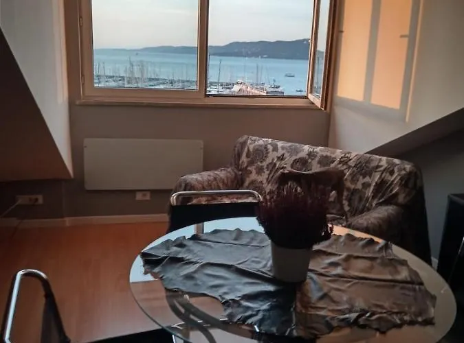 Mansarda Centrale Vista Mare Apartamento